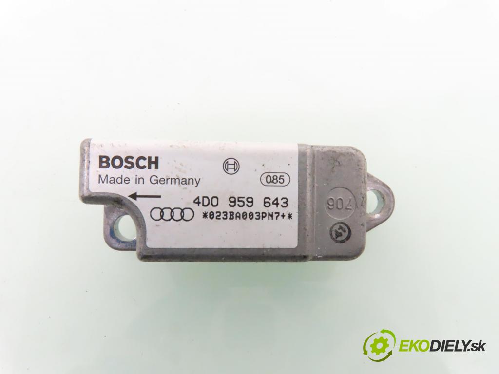 AUDI A8 D2 (4D2, 4D8) SEDAN 1998 110,00 2.5 TDI - AFB 2496,00 Snímač nárazu 4D0959643 (Snímač nárazu)