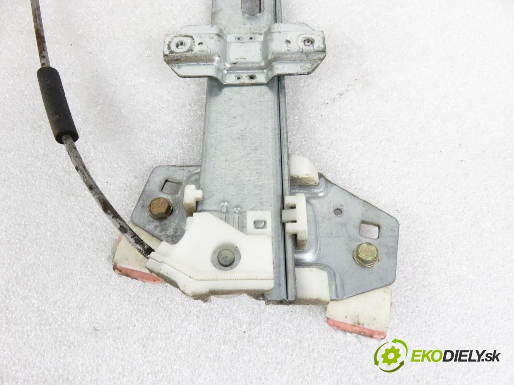 HONDA CIVIC VI Hatchback (EJ, EK) HB 1997 66,00 1.4 i S (EJ9) - D14A4 1396,00 mechanismus oken 803191