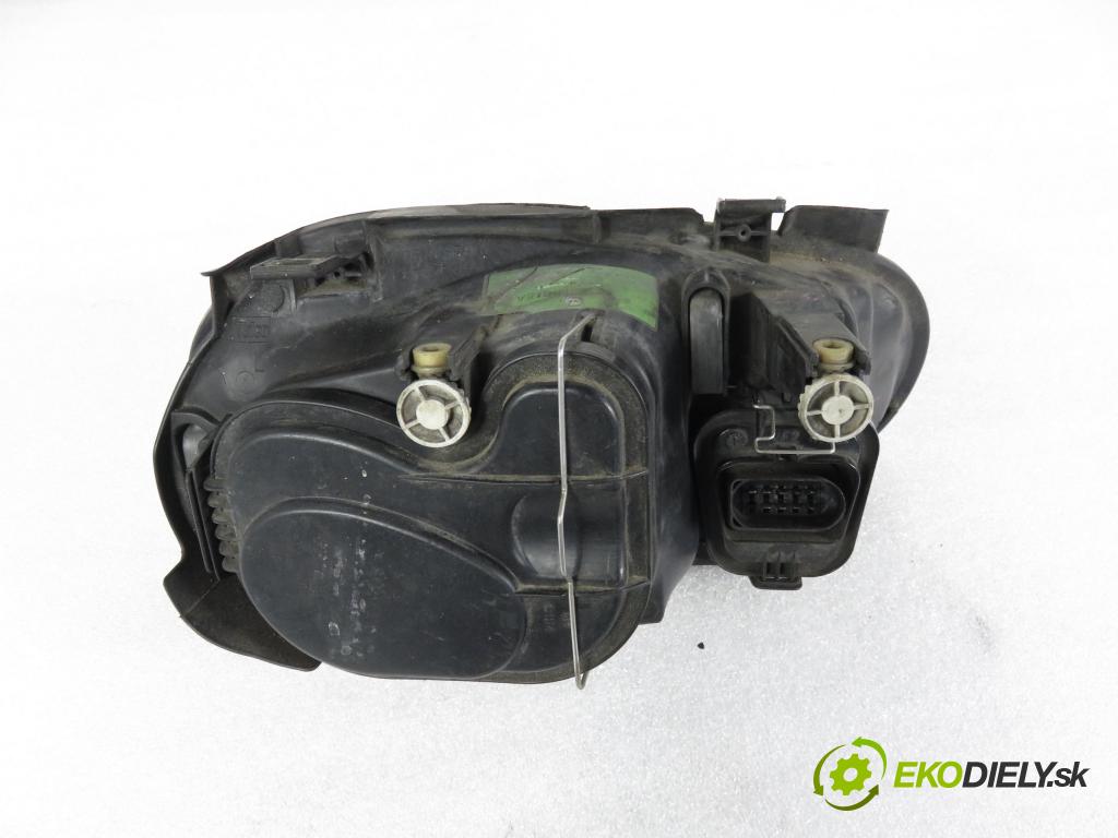 VW GOLF IV (1J1) HB 1999 55,00 1.4 16V 75 - AKQ 1390,00 Svetlo LP 1J2941015A