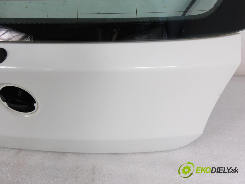 BMW 1 (E87) HB 2009 89,00 118 i - N43 B20 A 1995,00 kapota kufor hatchback 3D