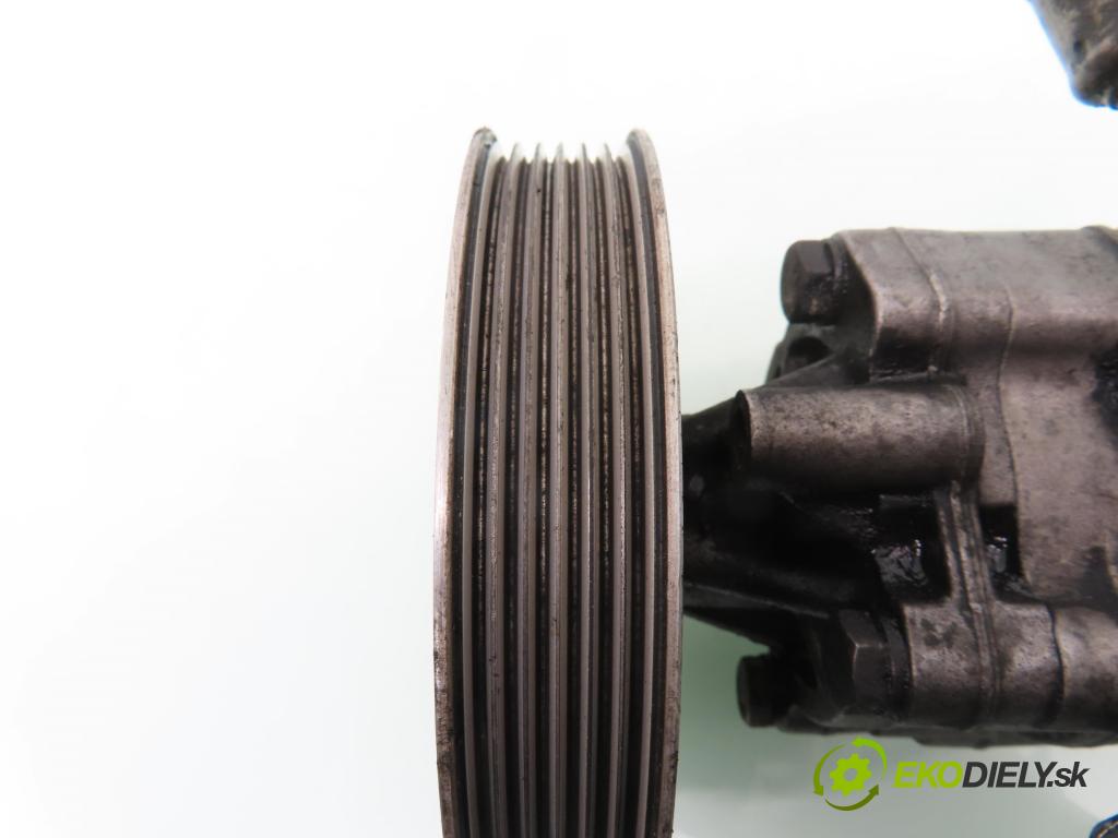 AUDI A8 D2 (4D2, 4D8) SEDAN 1998 110,00 2.5 TDI - AFB 2496,00 Pumpa servočerpadlo 048145155C ; 059145255 (Servočerpadlo)