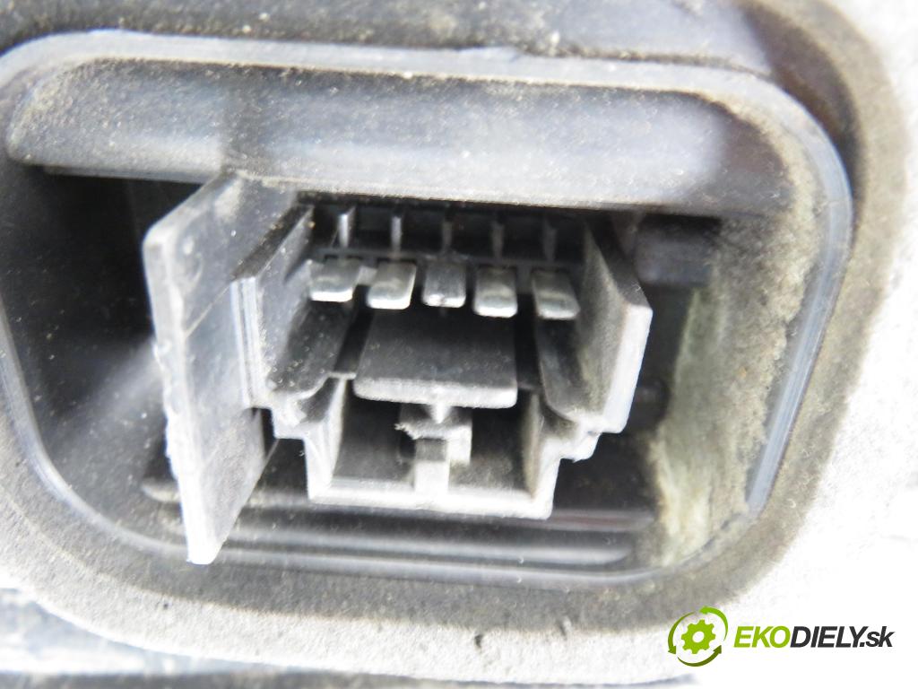 FIAT PANDA (169_) HB 2011 51,00 1.2 - 169 A4.000 1242,00 světlo pravé zadní 280202