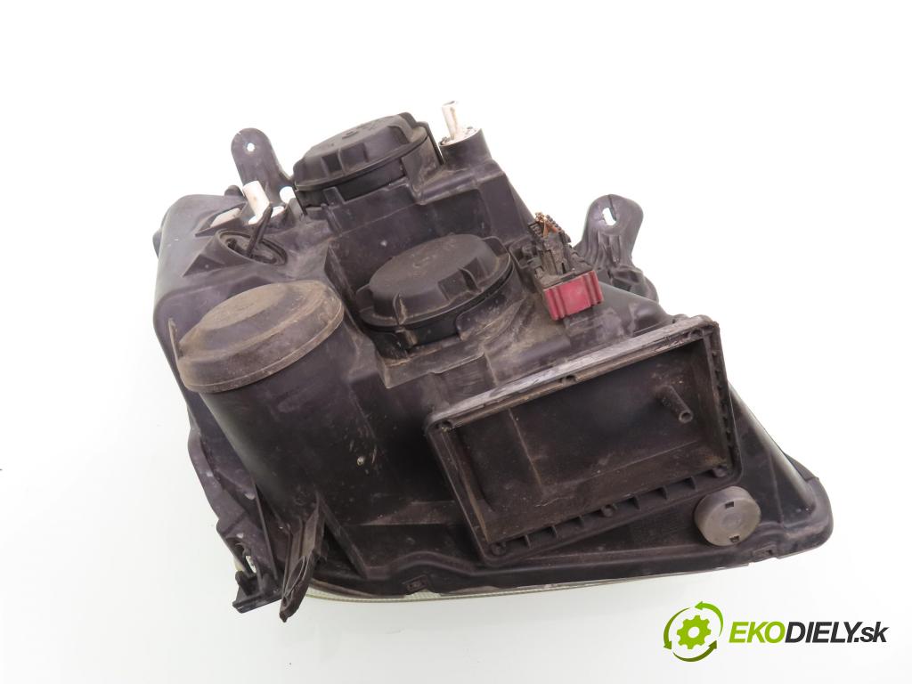 OPEL MERIVA A nadwozie wielkoprzestrzenne (MPV) (X03) MINIVAN 2006 66,00 1.4 16V Twinport - Z 14 XEP 1364,00 Svetlo LP 93321052 ; 89308550