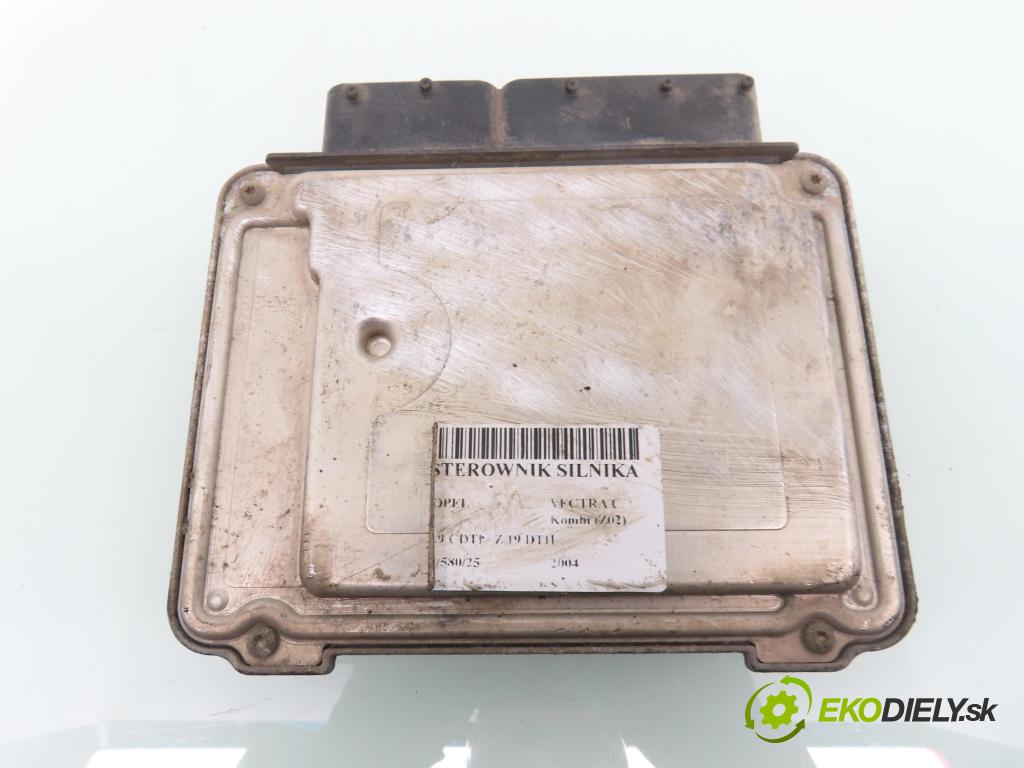 OPEL VECTRA C Kombi (Z02) KOMBI 2004 110,00 1.9 CDTI - Z 19 DTH 1910,00 Riadiaca jednotka Motor 0281011449 ; 55189630