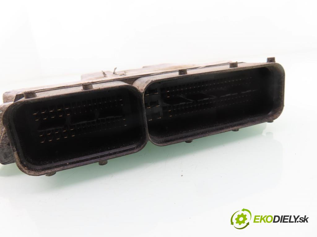 OPEL VECTRA C Kombi (Z02) KOMBI 2004 110,00 1.9 CDTI - Z 19 DTH 1910,00 Riadiaca jednotka Motor 0281011449 ; 55189630