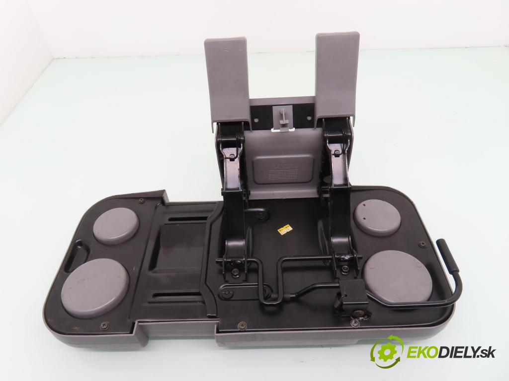 KIA CARNIVAL II (GQ) MINIVAN 2004 106,00 2.9 CRDi - J3 2902,00 Držiak na nápoje 2K54J88225 (Držiak (úchyt) na nápoje)