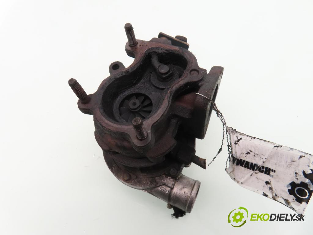 VW PASSAT B3/B4 Variant (3A5, 35I) KOMBI 1995 66,00 1.9 TDI - 1Z 1896,00 RYCHLONABÍJEČKA: 028145701Q (Kompletní turbodmychadlo)