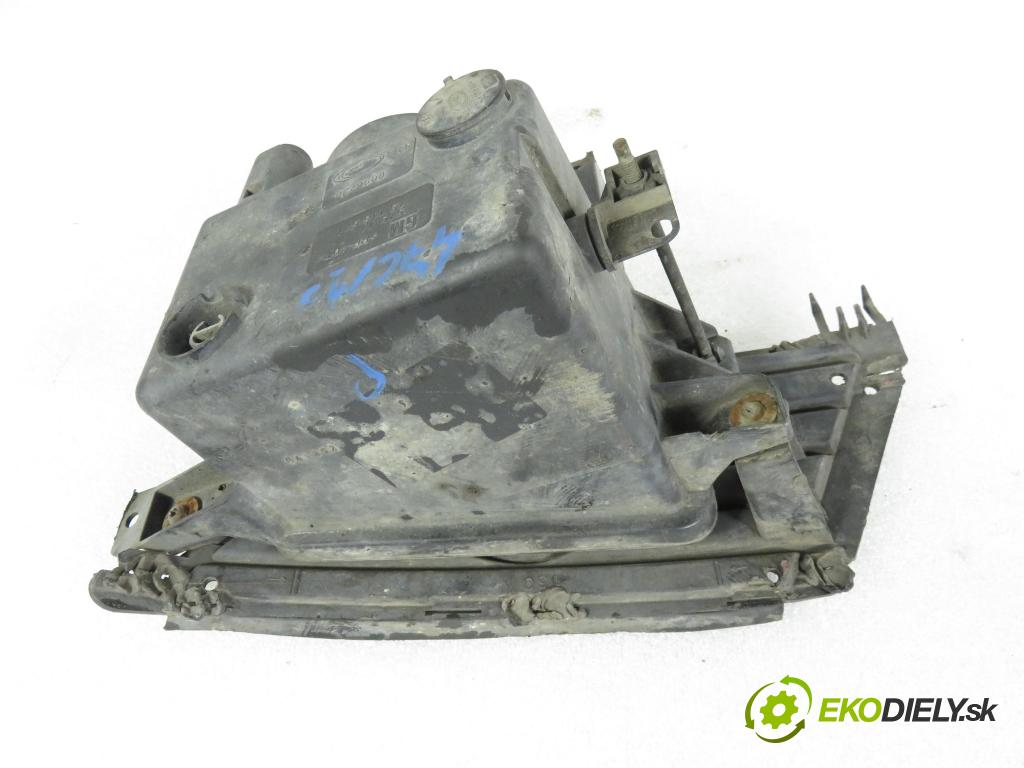 OPEL CORSA C (X01) HB 2002 43,00 1.0 12V 58 - Z 10 XE 973,00 hmlové svetlo, hmlovka P 13118671