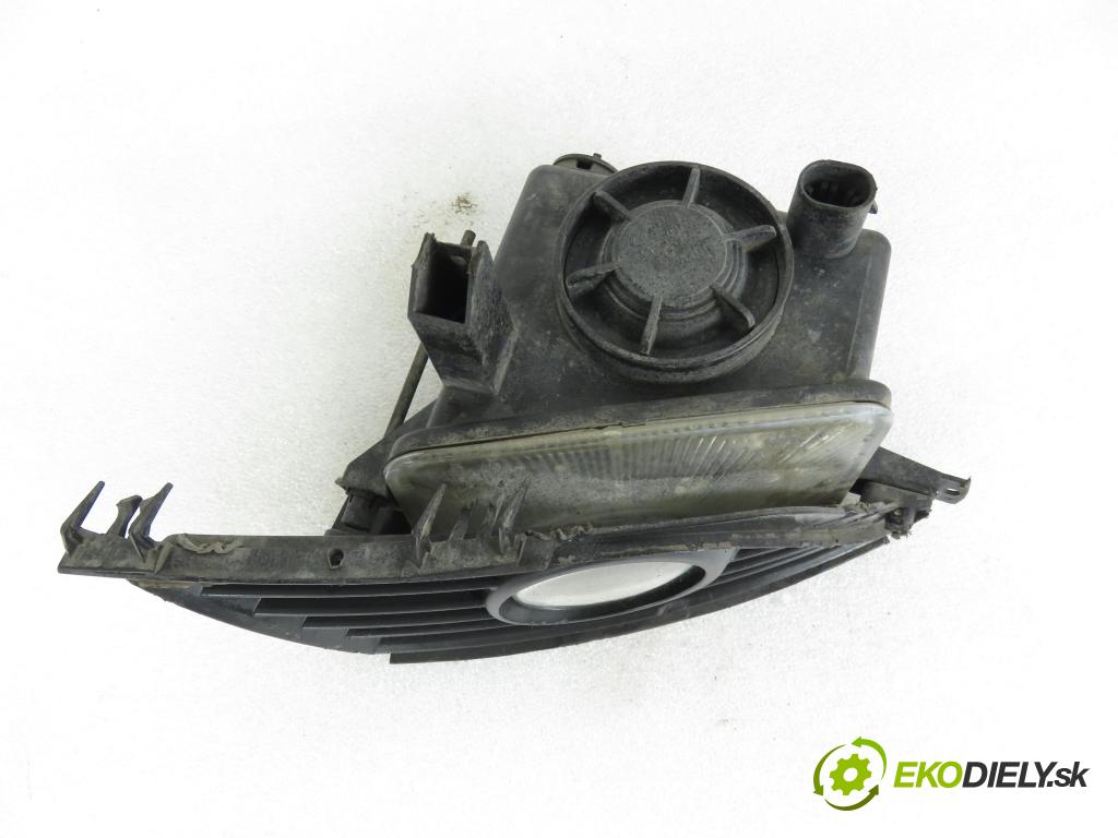 OPEL CORSA C (X01) HB 2002 43,00 1.0 12V 58 - Z 10 XE 973,00 hmlové svetlo, hmlovka P 13118671