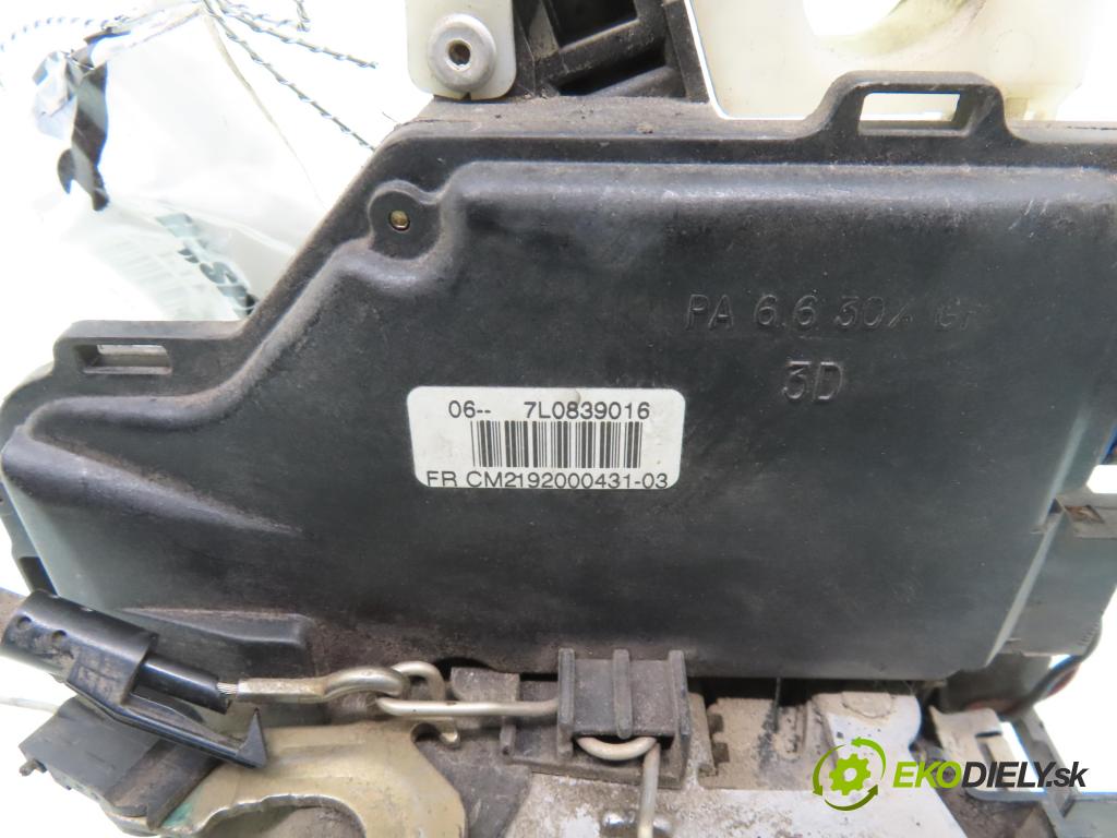 SEAT ALTEA (5P1) MINIVAN 2004 77,00 1.9 TDI PD 105 - BXE 1896,00 zámok PTE 7L0839016