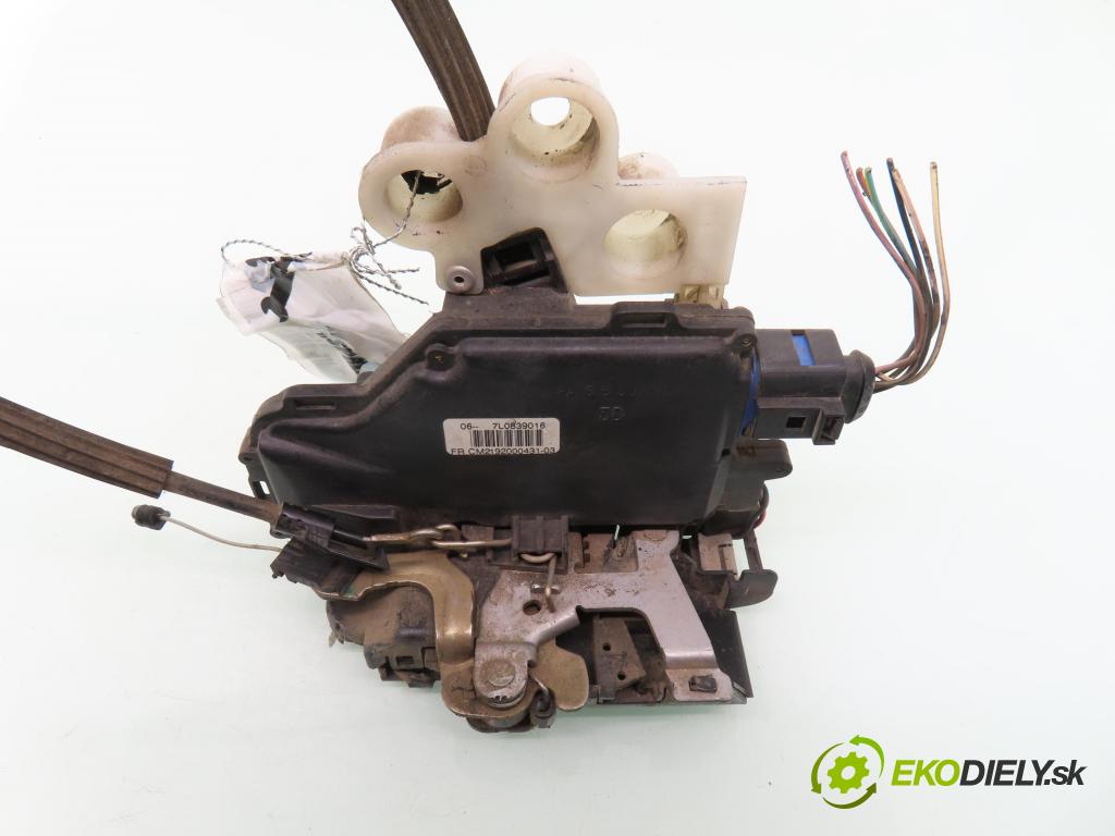 SEAT ALTEA (5P1) MINIVAN 2004 77,00 1.9 TDI PD 105 - BXE 1896,00 zámok PTE 7L0839016