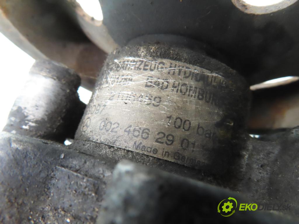 MERCEDES-BENZ KLASA C (W202) SEDAN 1997 90,00 C 180 (202.018) - M 111.921 1799,00 Pumpa servočerpadlo 0024662901 (Servočerpadlo)