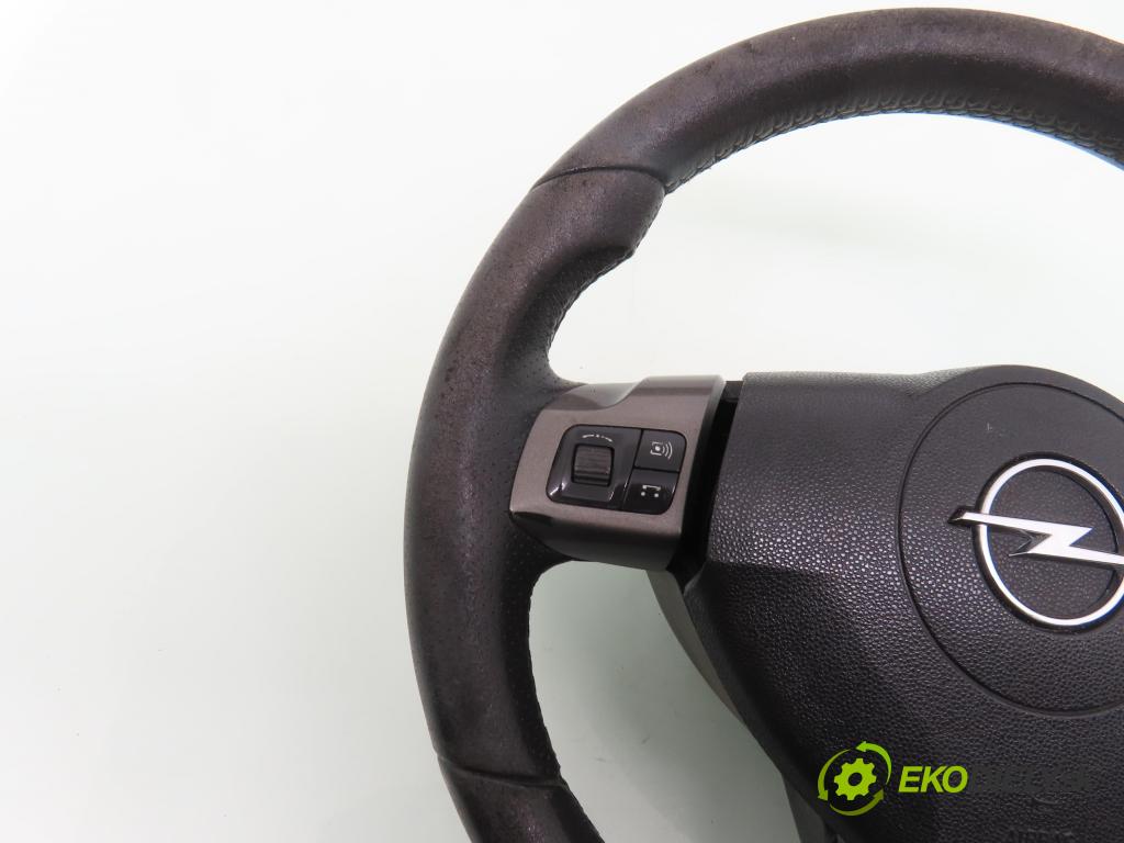 OPEL VECTRA C (Z02) LIFTBACK 2008 103,00 1.8 - Z 18 XER 1796,00 Volant 13208855 ; 13203887 (Volant)