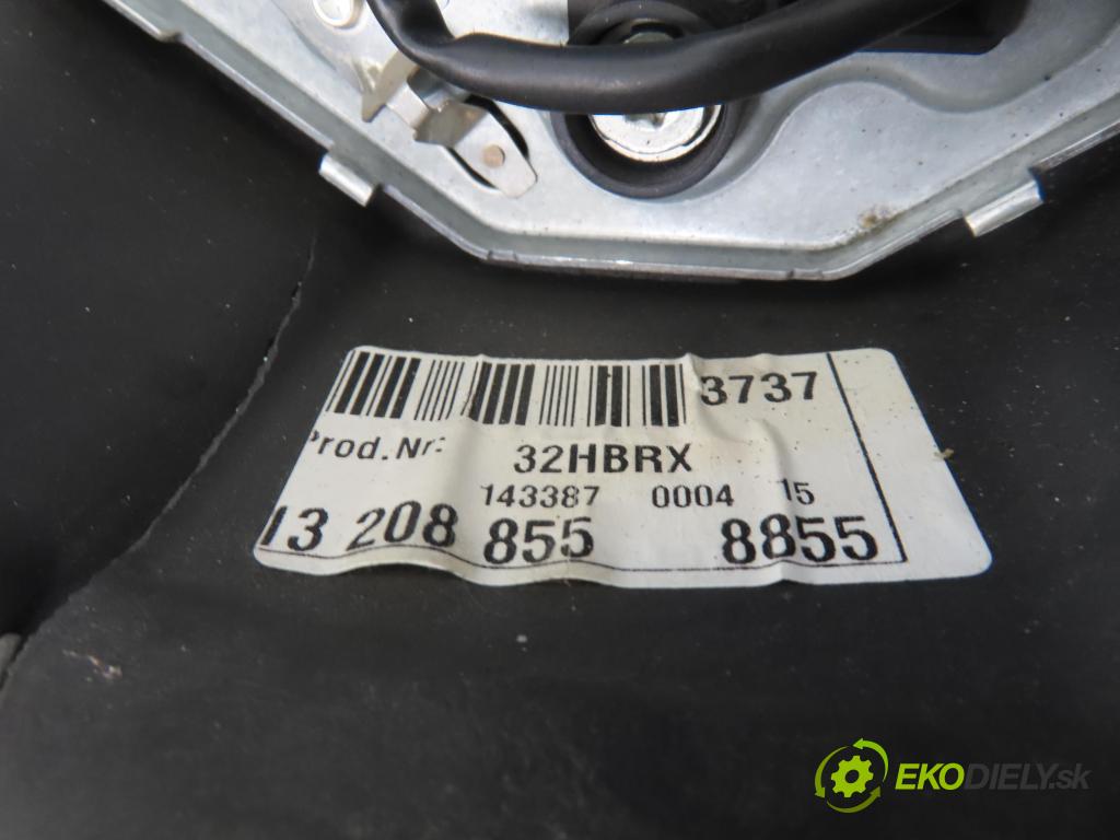 OPEL VECTRA C (Z02) LIFTBACK 2008 103,00 1.8 - Z 18 XER 1796,00 Volant 13208855 ; 13203887 (Volant)