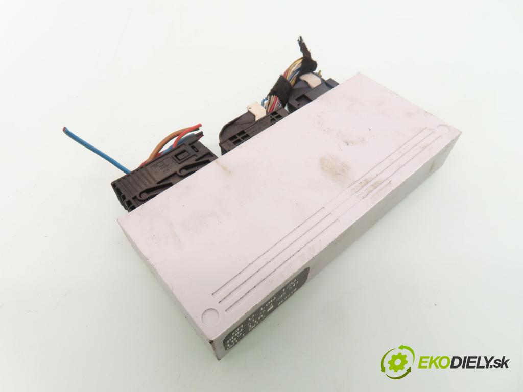 BMW 3 (E46) SEDAN 1999 100,00 320 d 136 - M47 D20 (204D1) 1951,00 MODUL komfortu 61358385541 ; 8385541