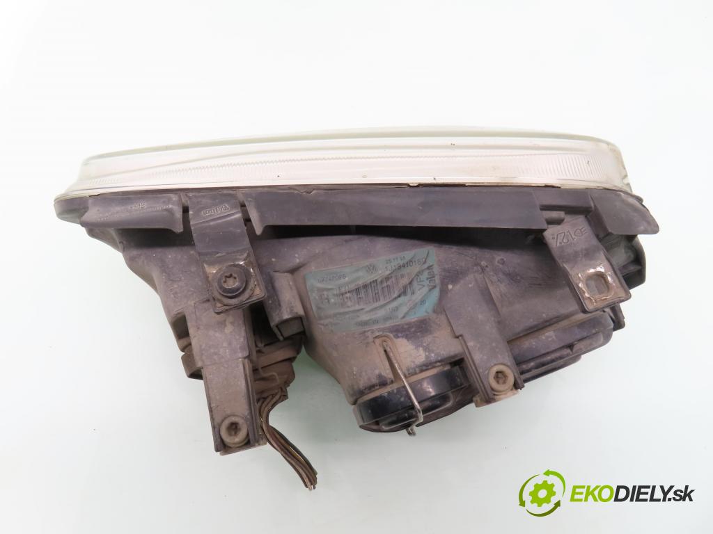 VW GOLF IV (1J1) HB 1999 55,00 1.4 16V 75 - AKQ 1390,00 Svetlo PP 1J1941018B ; 67742025