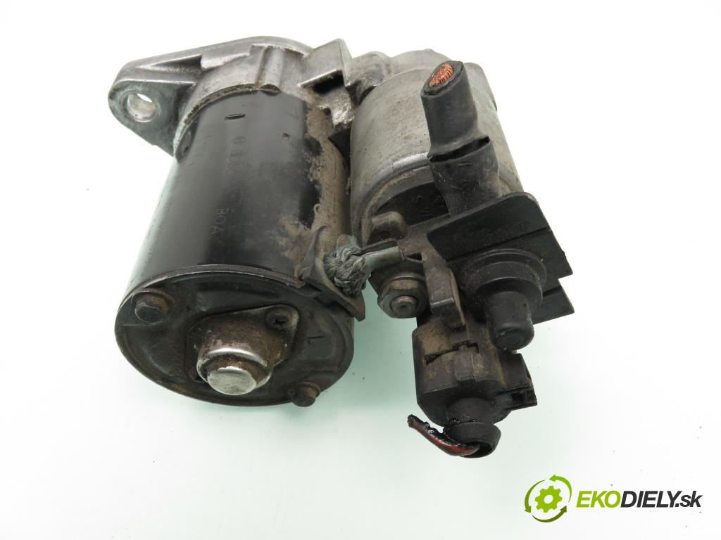 VW POLO (9N_) HB 2005 63,00 1.4 FSI - AXU 1390,00 Štartér 0001120406 ; 02T911023R (Štartér)