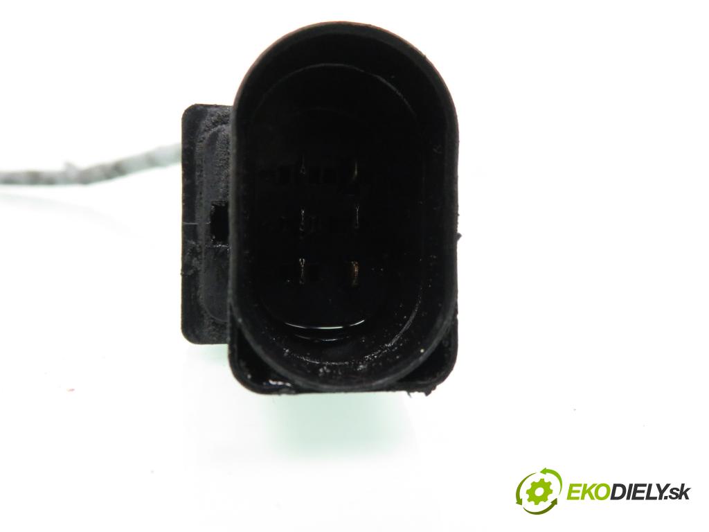 MERCEDES-BENZ KLASA C (W203) KOMBI 2002 105,00 C 180 Kompressor (203.046) - M 271.946 1796,00 sonda lambda 0025401817 ; 0258007161 (Lambda sonda)
