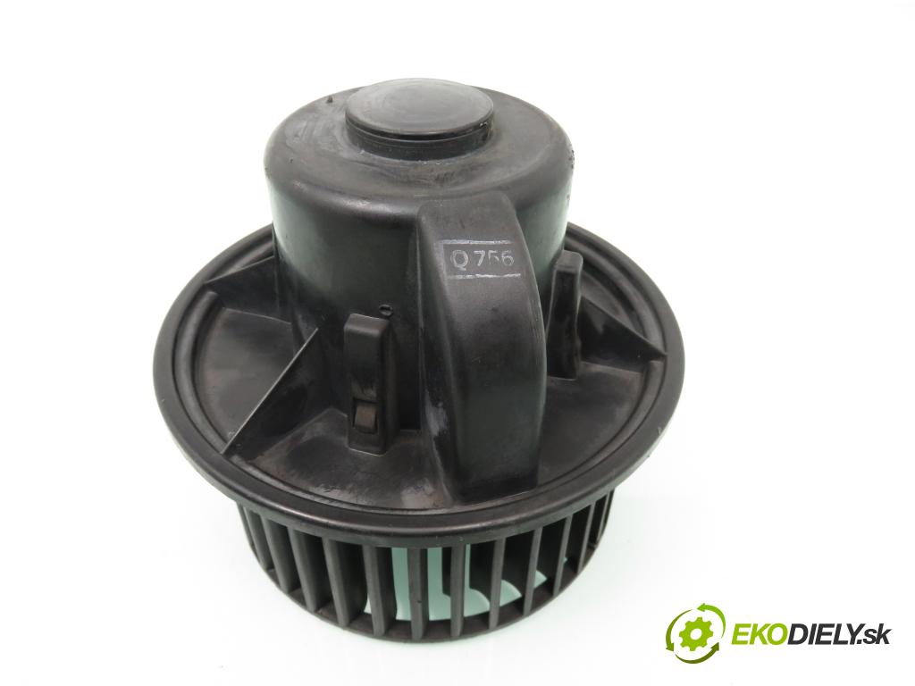 VW PASSAT B3/B4 (3A2, 35I) SEDAN 1990 55,00 1.8 - AAM 1781,00 Ventilátor vetráku 357819021