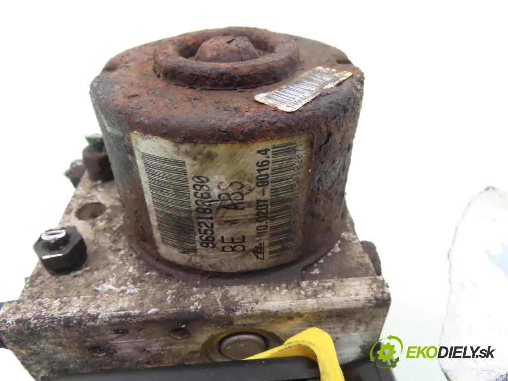 CITROEN C2 (JM_) HB 2004 50,00 1.4 - KFV (TU3JP) 1360,00 Pumpa ABS 10097011183 ; 9652182680 ; 10020700164 (Pumpa ABS)