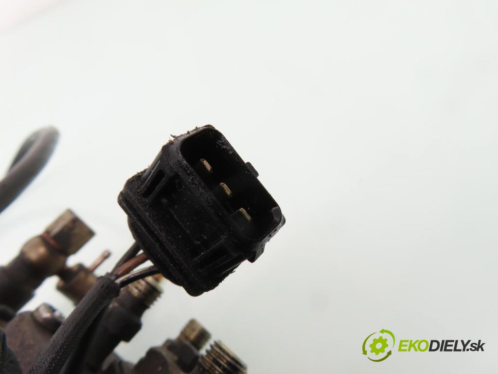 RENAULT KANGOO (KC0/1_) KOMBIVAN 2000 59,00 1.9 dTi (KC0U) - F9Q 780 1870,00 Pumpa vstrekovacia 0460414982 ; 8200061475 (Vstrekovacie čerpadlo)