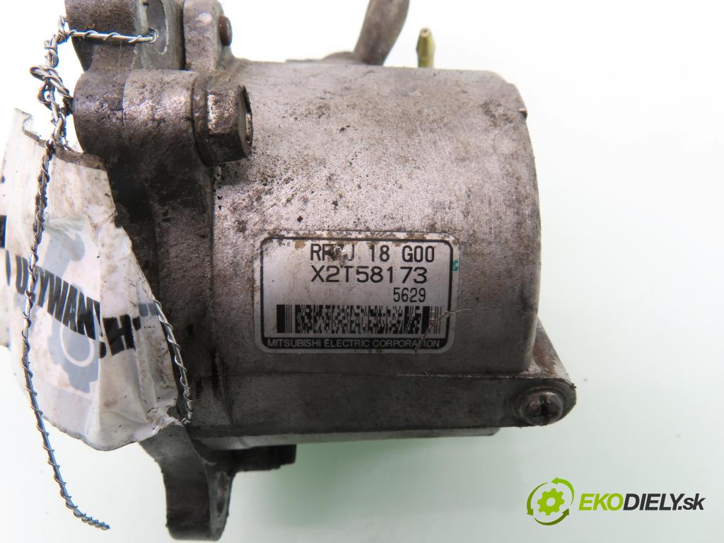 MAZDA 5 (CR19) MINIVAN 2005 105,00 2.0 MZR-CD 143 - RF7J 1998,00 Pumpa vákuová X2T58173