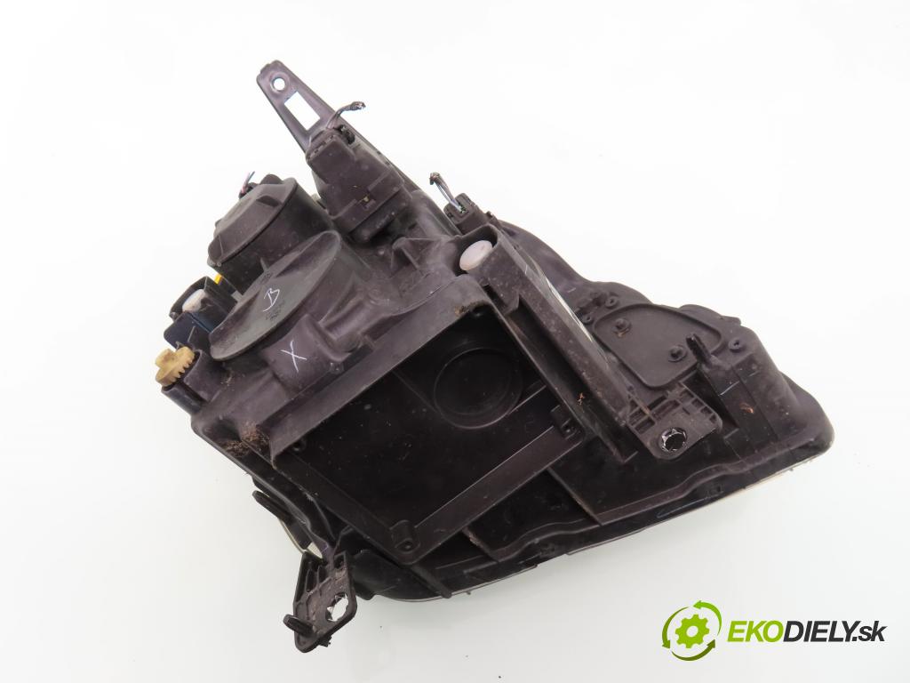 RENAULT MODUS / GRAND MODUS (F/JP0_) HB 2005 55,00 1.2 (JP0C, JP0K, FP0C, FP0K, FP0P, JP0P, JP0T) - D 1149,00 Svetlo LP 8200301829B