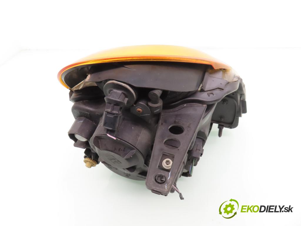 RENAULT MODUS / GRAND MODUS (F/JP0_) HB 2005 55,00 1.2 (JP0C, JP0K, FP0C, FP0K, FP0P, JP0P, JP0T) - D 1149,00 Svetlo LP 8200301829B