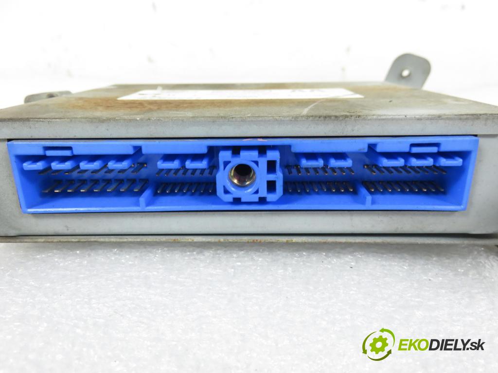 NISSAN PRIMERA (P11) LIFTBACK 1996 73,00 1.6 16V - GA16DE 1597,00 Riadiaca jednotka Motor 2371082J05