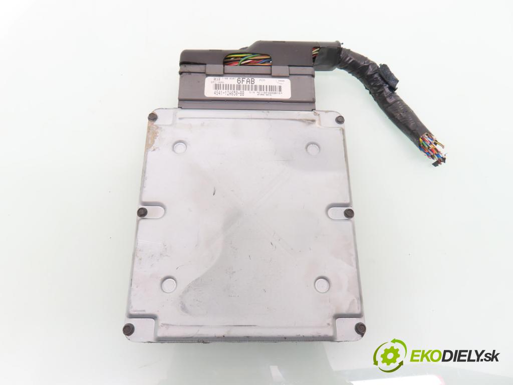 FORD TRANSIT CONNECT (P65_, P70_, P80_) FURGON 2005 55,00 1.8 Di 1753,00 Riadiaca jednotka Motor 4S4112A650BB