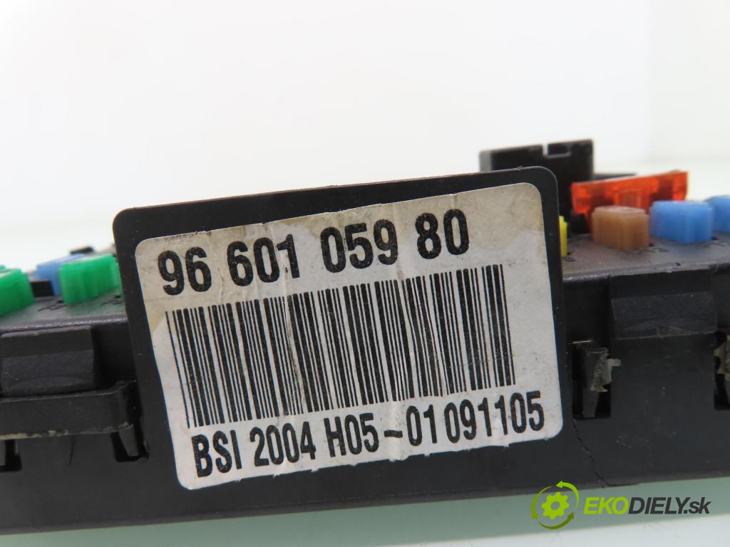 CITROEN C4 I (LC_) HB 2005 66,00 1.6 HDi - 9HX (DV6ATED4) 1560,00 MODUL BSI 9660105980