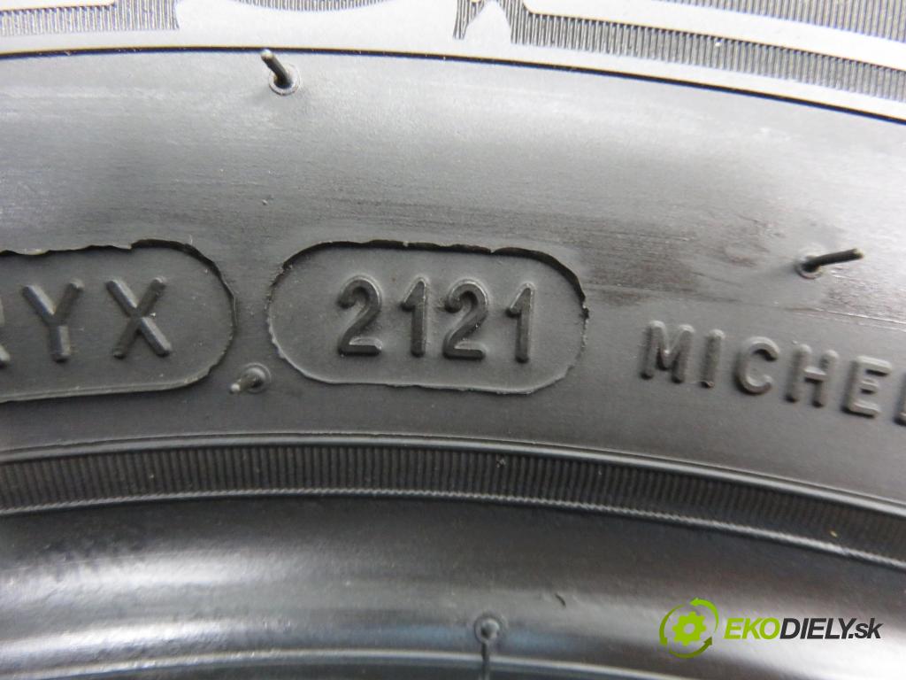    2021    PNEUMATIKY: / PNEUMATIKY: celoroční 