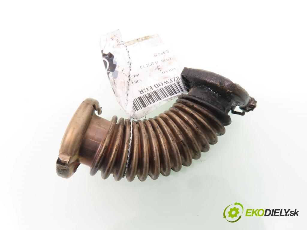 VOLVO V40 Kombi (645) KOMBI 2001 75,00 1.9 DI 102 - D 4192 T4 1870,00 trubka EGR