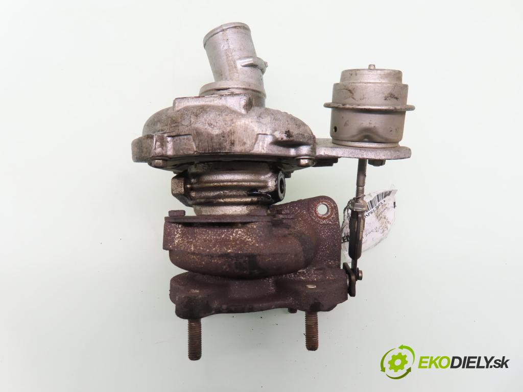 VOLVO V40 Kombi (645) KOMBI 2001 75,00 1.9 DI 102 - D 4192 T4 1870,00 RYCHLONABÍJEČKA: 7517685004S ; GT15 (Kompletní turbodmychadlo)