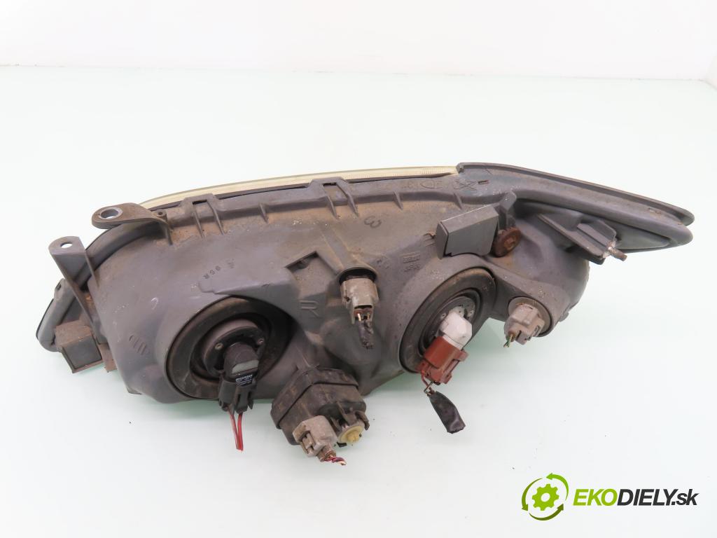 LEXUS IS I (JCE1_, GXE1_) SEDAN 2005 114,00 200 (GXE10) - 1G-FE 1988,00 Svetlo PP
