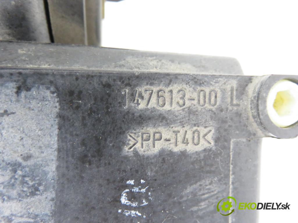 BMW 3 (E36) SEDAN 1995 141,00 325 i - M50 B25 (256S1) 2494,00 Svetlo LP 14761300