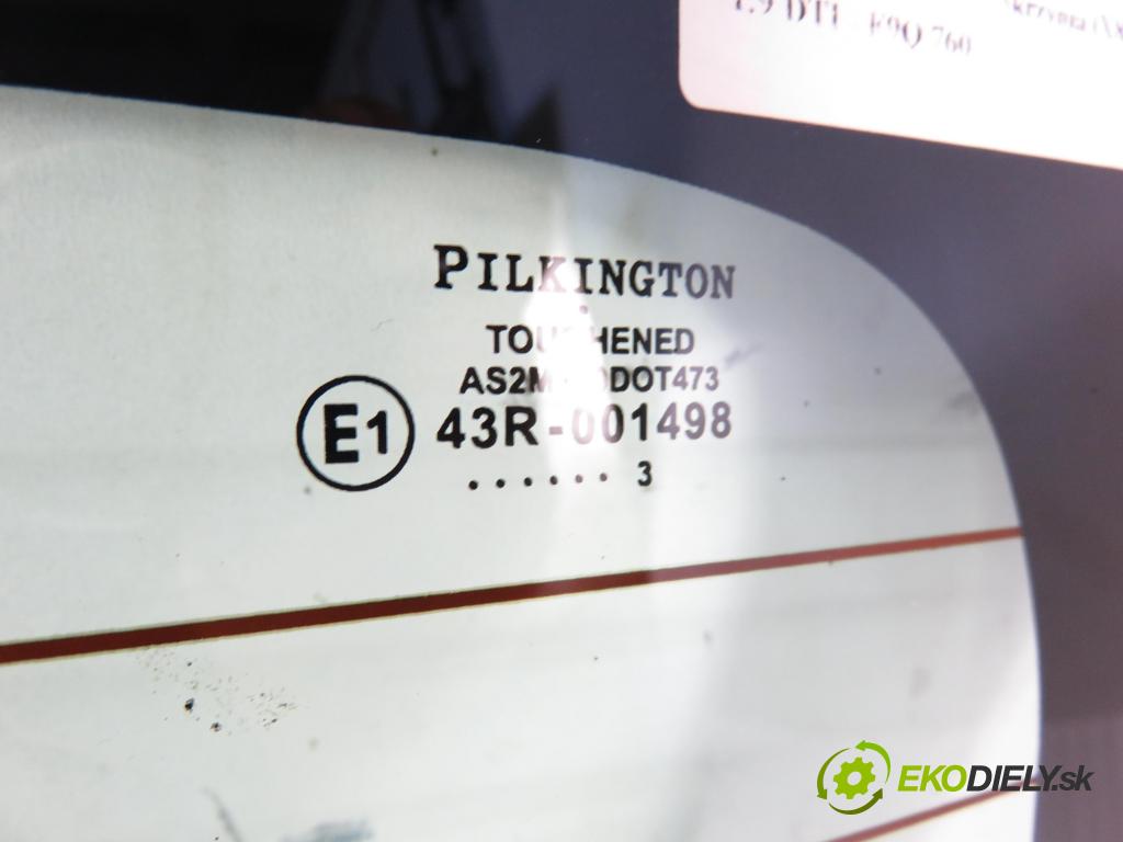 OPEL VIVARO A Skrzynia (X83) FURGON 2003 74,00 1.9 DTI 101 - F9Q 760 1870,00 okno BRÁNKY pravá