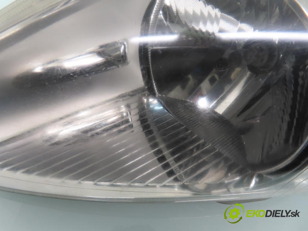 FIAT GRANDE PUNTO (199_) HB 2006 66,00 1.3 D Multijet 90 - 199 A3.000 1248,00 Svetlo LP