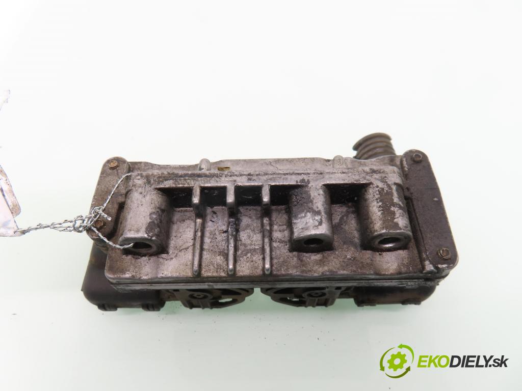 FIAT PUNTO (188_) HB 2002 44,00 1.2 60 - 188 A4.000 1242,00 Riadiaca jednotka Motor IAW59FM3 ; 6160037606