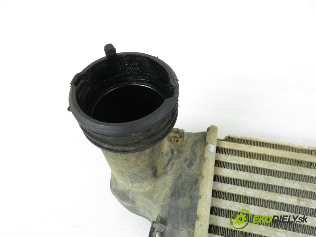 BMW X3 (E83) SUV 2005 110,00 2.0 d 150 - M47 D20 (204D4) 1995,00 chladič intercooler
