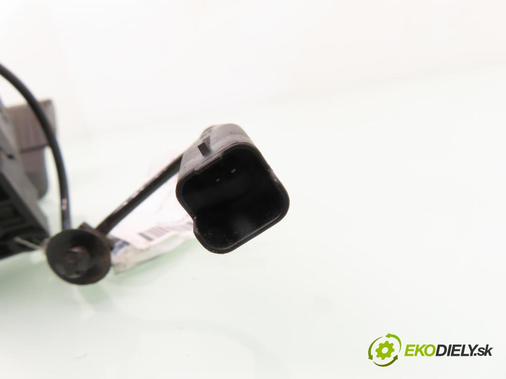 CITROEN C4 I (LC_) HB 2006 66,00 1.6 HDi - 9HX (DV6ATED4) 1560,00 potenciometr plynového pedálu 0280755001 ; 9650889180 (Potenciometr plynového pedálu)