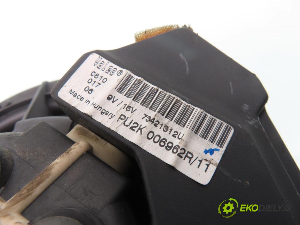OPEL VECTRA C Kombi (Z02) KOMBI 2004 110,00 1.9 CDTI - Z 19 DTH 1910,00 ventilátor větráku 985852T ; 73421312U ; 006962R