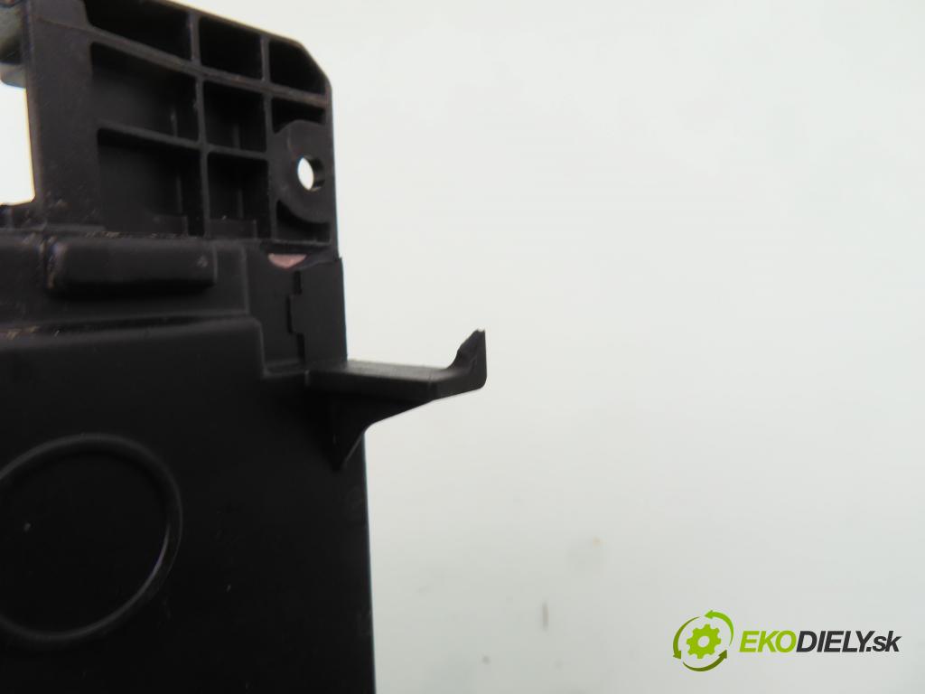 CITROEN C4 I (LC_) HB 2006 66,00 1.6 HDi - 9HX (DV6ATED4) 1560,00 MODUL BSM S118983006N ; 9658539680