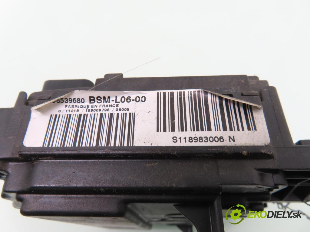 CITROEN C4 I (LC_) HB 2006 66,00 1.6 HDi - 9HX (DV6ATED4) 1560,00 MODUL BSM S118983006N ; 9658539680