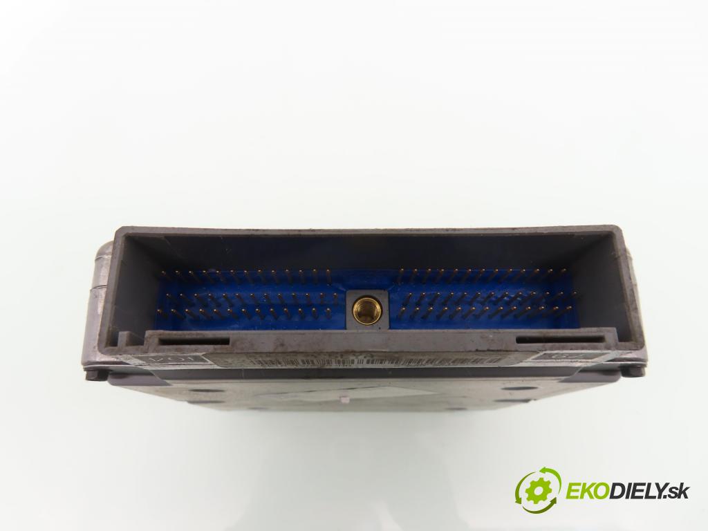 FORD TRANSIT Furgon (FA_ _) FURGON 2002 66,00 2.4 DI (FAA_, FAB_, FAC_, FAD_) - D2FA 2402,00 Riadiaca jednotka Motor 2C1A12A650MA
