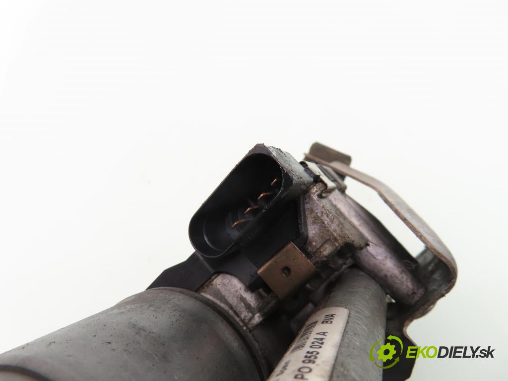 SEAT LEON (1P1) HB 2006 77,00 1.9 TDI - BXE 1896,00 MECHANISMUS/ motorek stěračů 1P0955120 ; 0390241921 ; 1P0955024A