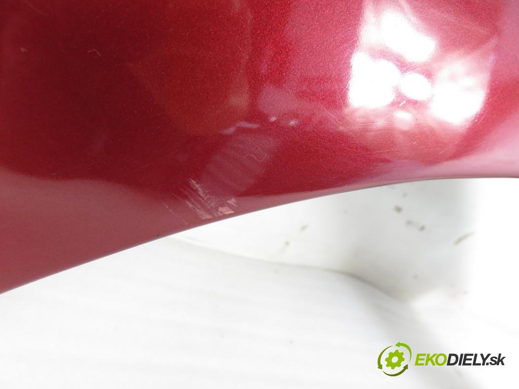 LEXUS IS I (JCE1_, GXE1_) SEDAN 2005 114,00 200 (GXE10) - 1G-FE 1988,00 blatník PP