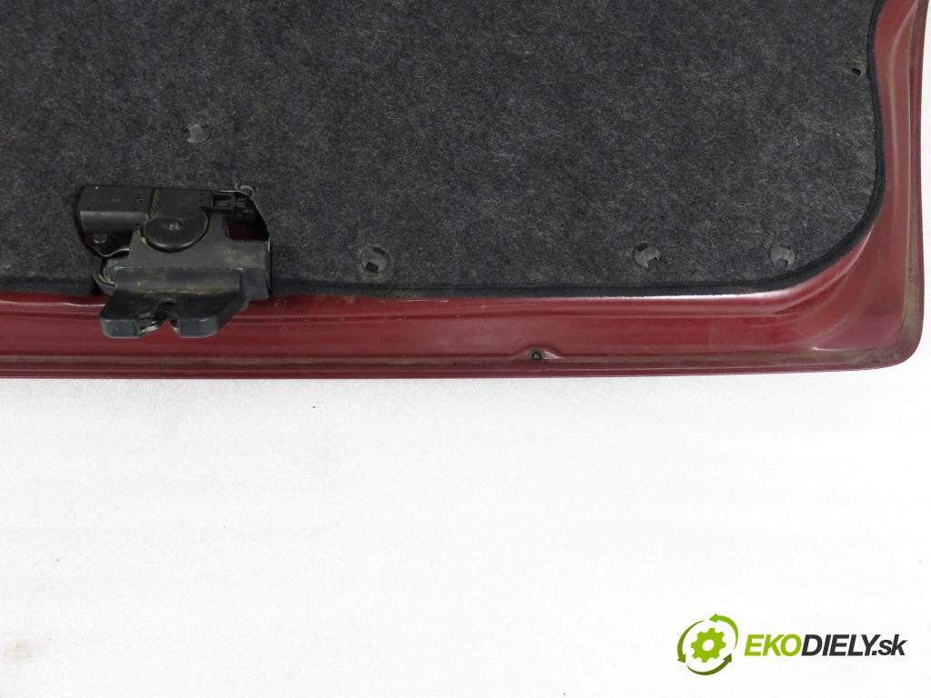 LEXUS IS I (JCE1_, GXE1_) SEDAN 2005 114,00 200 (GXE10) - 1G-FE 1988,00 kapota kufra SEDAN