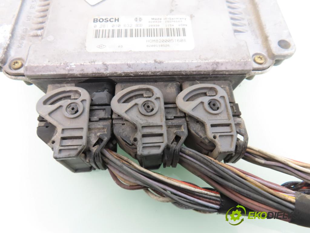 OPEL VIVARO A Skrzynia (X83) FURGON 2003 74,00 1.9 DTI 101 - F9Q 760 1870,00 Riadiaca jednotka Motor 0281010632 ; HOM8200051608