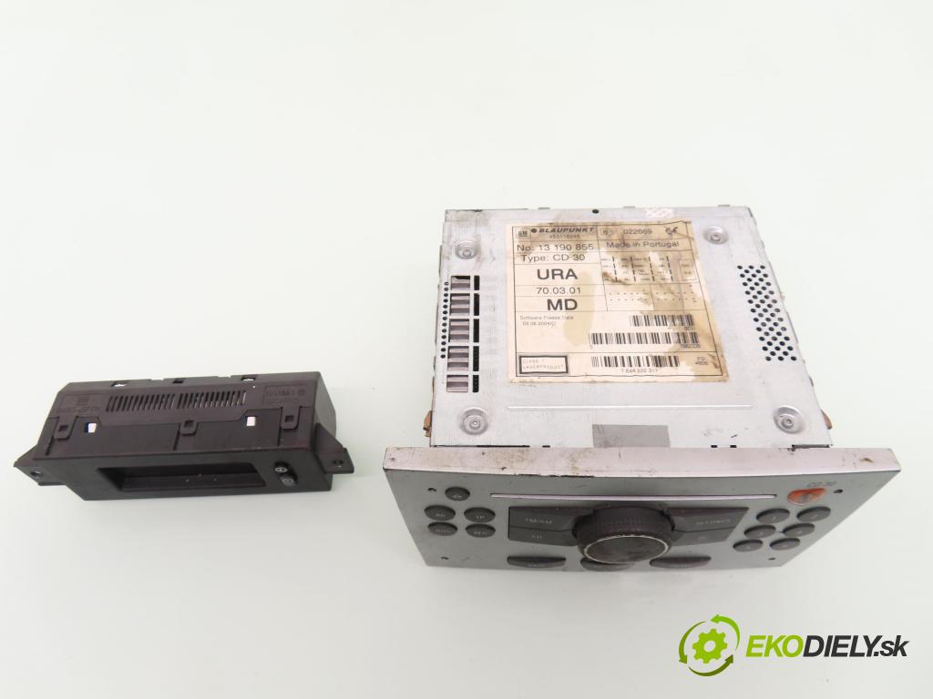 OPEL MERIVA A nadwozie wielkoprzestrzenne (MPV) (X03) MINIVAN 2005 74,00 1.6 16V - Z 16 XE 1598,00 RADIO CD 13190855 ; CD30 ; 13208191